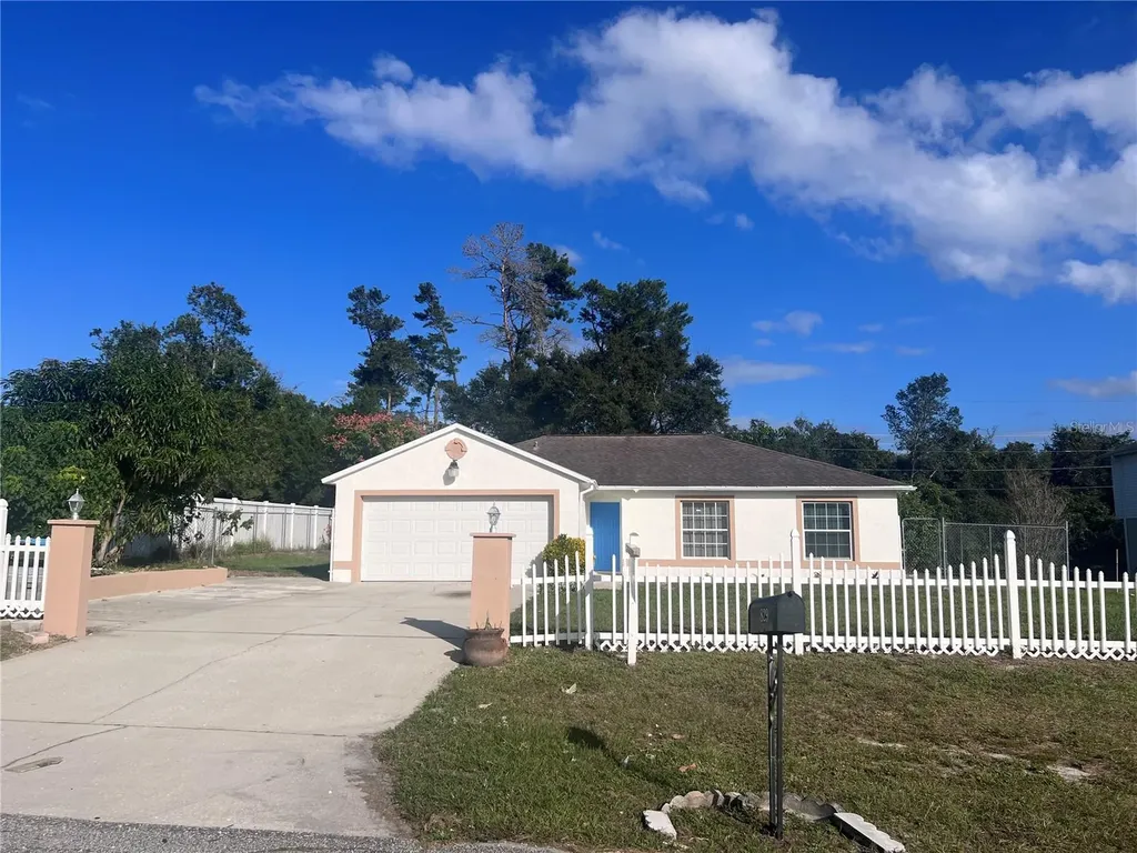 829 Adler Drive Deltona FL 32738