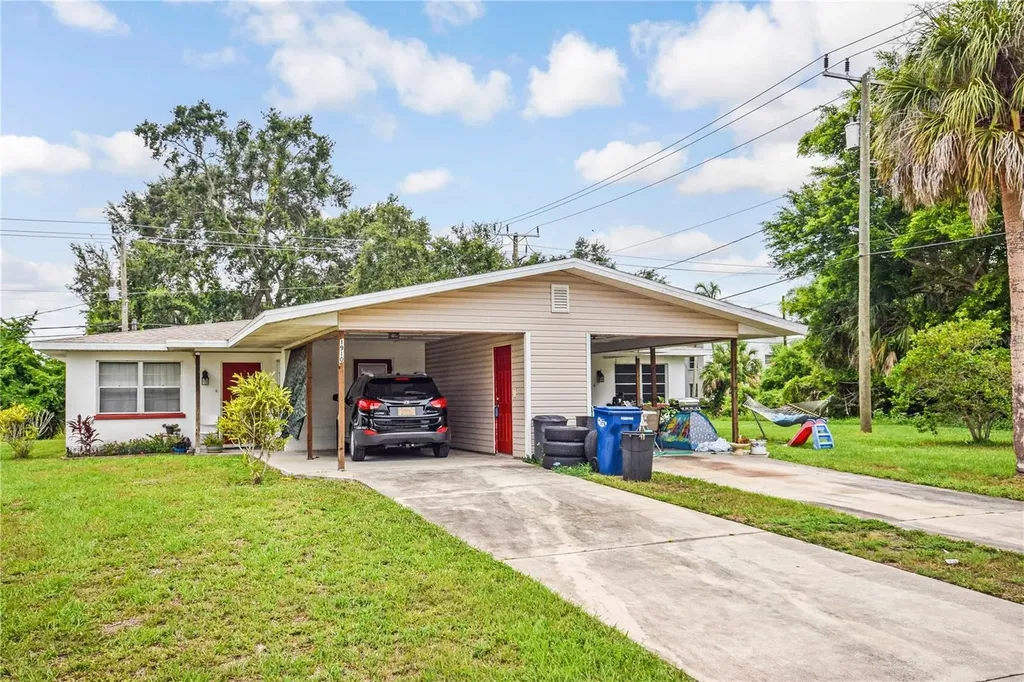 1910 58th Avenue Drive W Bradenton FL 34207