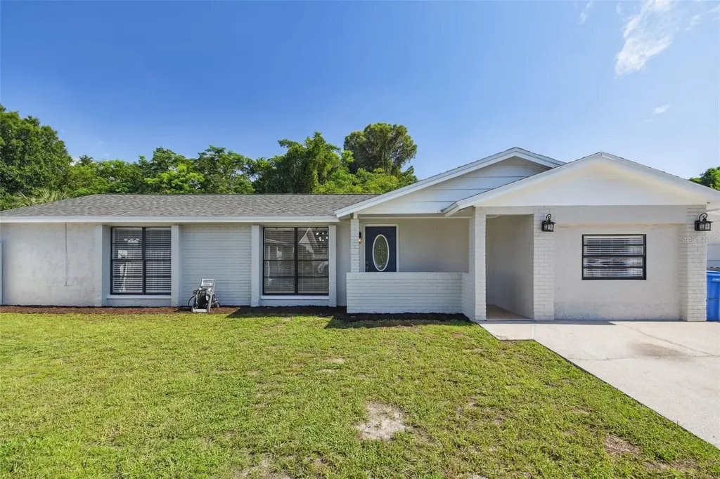 9710 Sunbury Court Tampa FL 33615