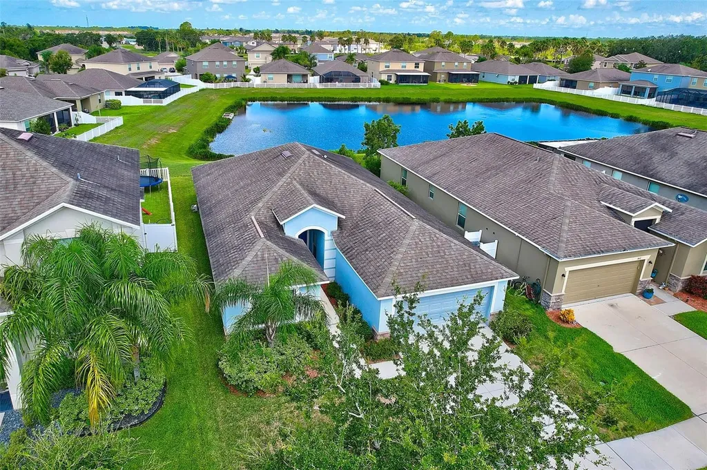 1410 Oak Pond Street Ruskin FL 33570