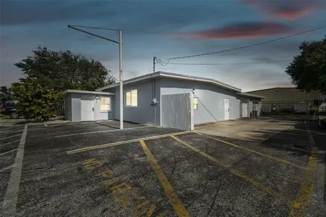 6590 68th Avenue N Pinellas Park FL 33781