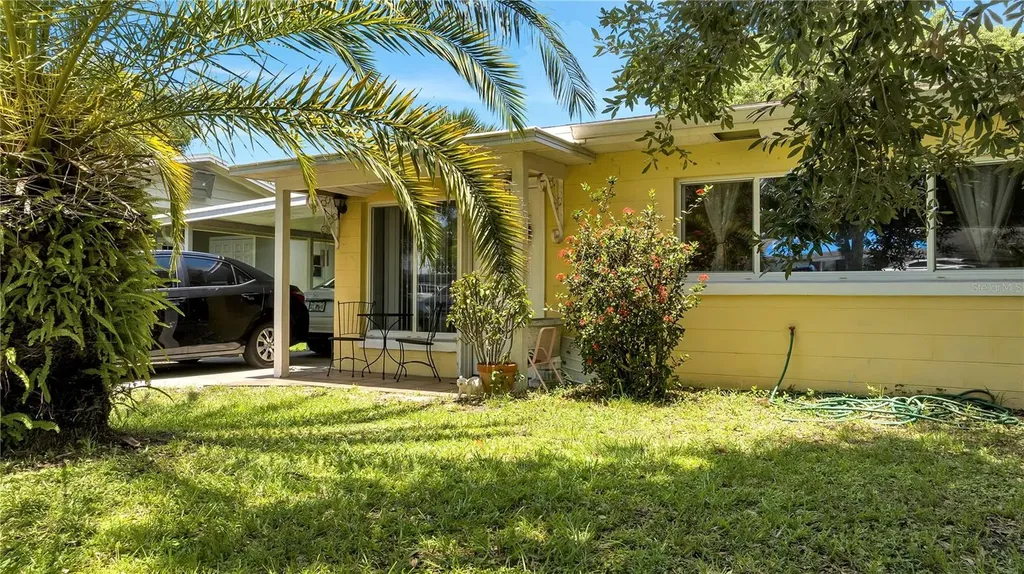 2227 W Doris Street Kissimmee FL 34741