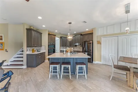 4317 Raywood Ash Court Oviedo FL 32766