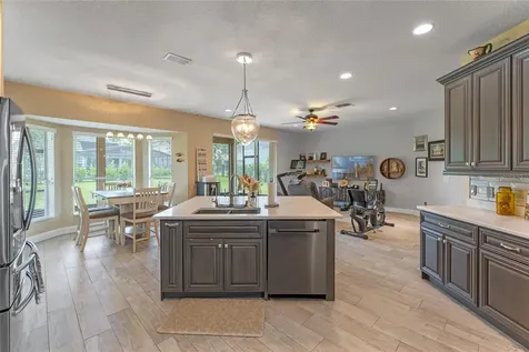 4317 Raywood Ash Court Oviedo FL 32766