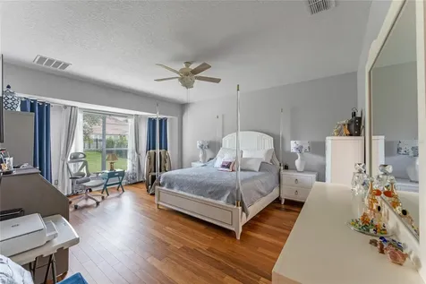 4317 Raywood Ash Court Oviedo FL 32766