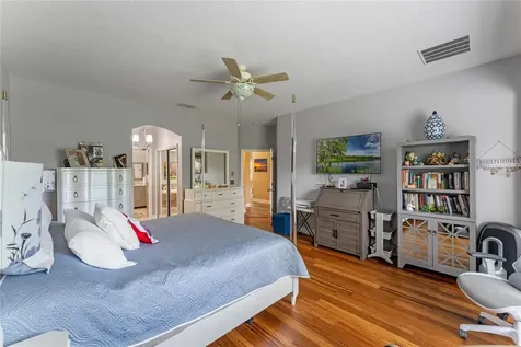 4317 Raywood Ash Court Oviedo FL 32766