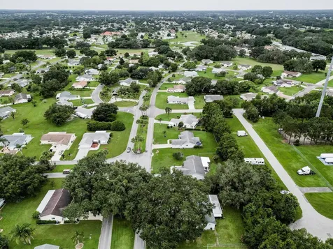 10285 SE 176th Street Summerfield FL 34491