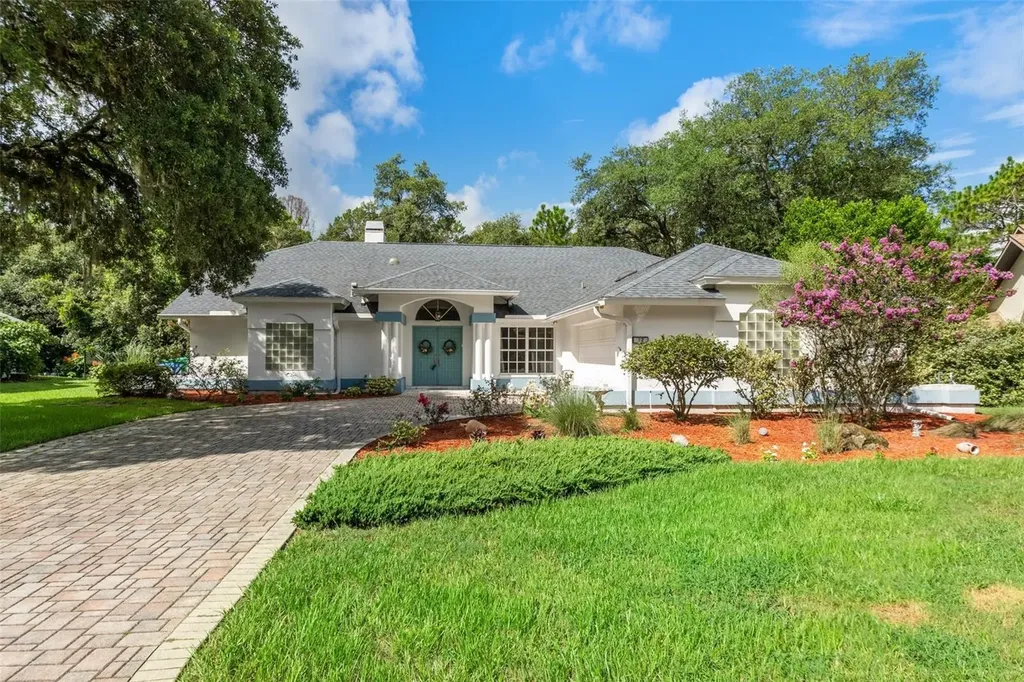 32 Hawthorne Court Homosassa FL 34446