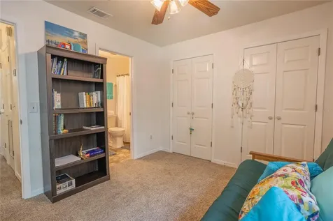 831 NW 42nd Terrace Gainesville FL 32605