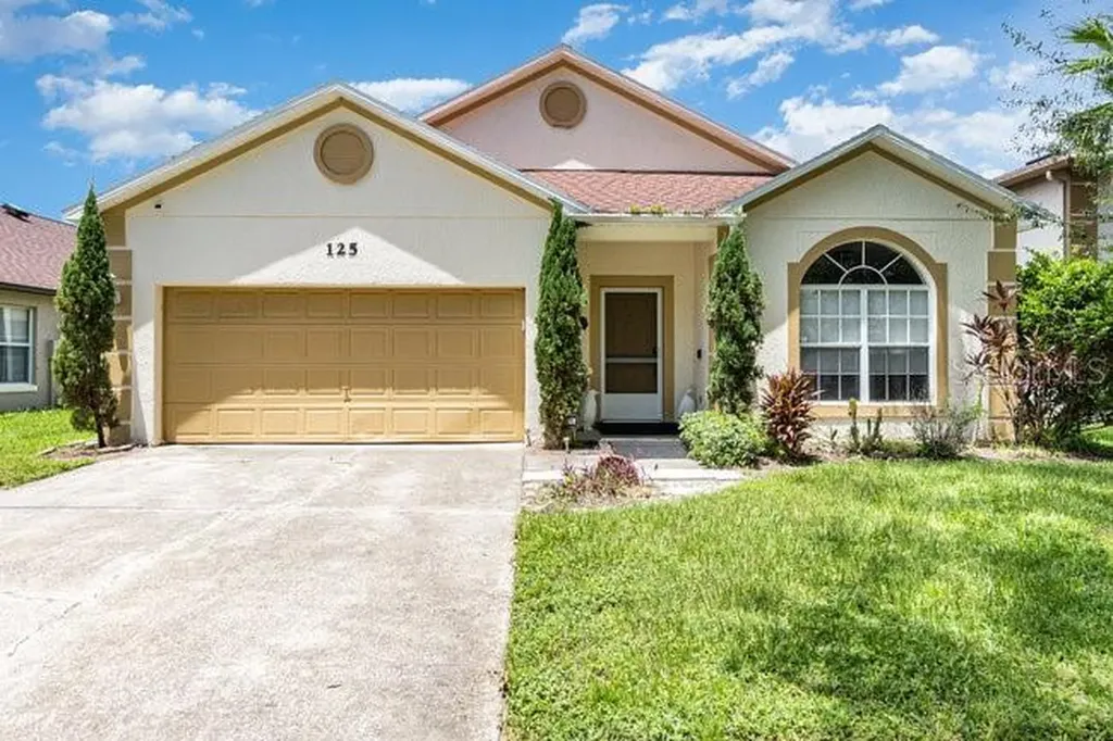 125 Knights Hollow Drive Apopka FL 32712