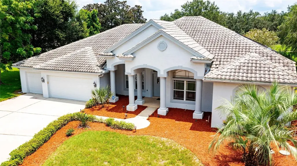 12524 Lake Jovita Boulevard Dade City FL 33525