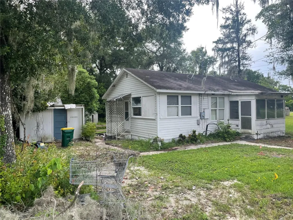 840 N Frankfort Avenue Deland FL 32724