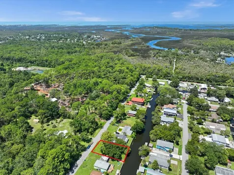6049 Colony Circle Weeki Wachee FL 34607