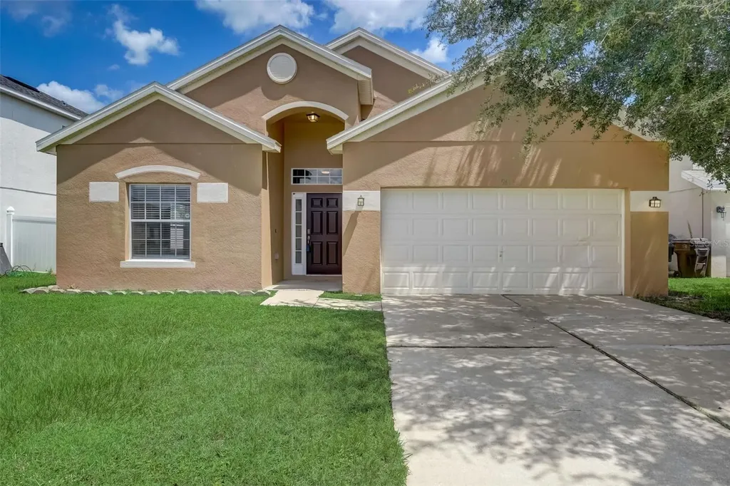 961 Vaquero Lane Kissimmee FL 34741
