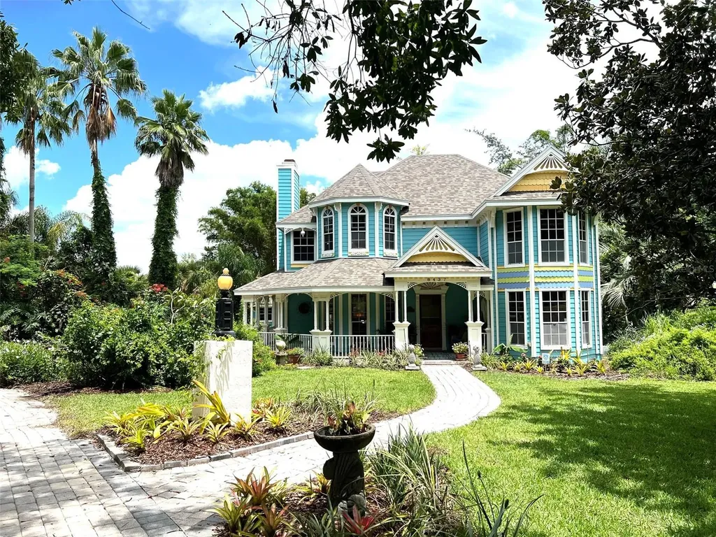 8437 Carolina Drive Orlando FL 32819