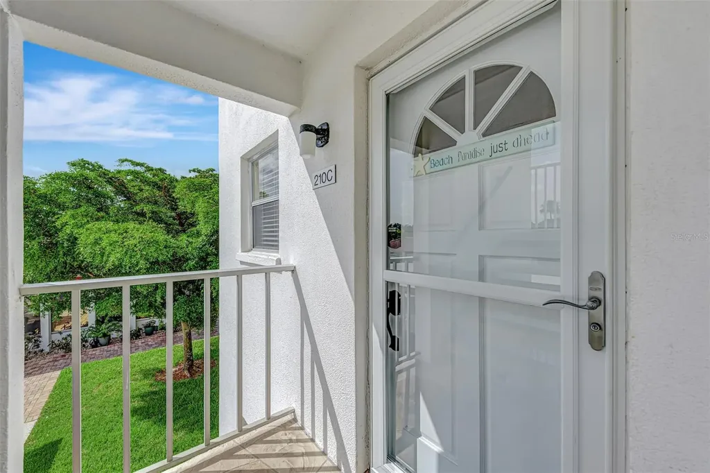 116 Vista Hermosa Circle Sarasota FL 34242