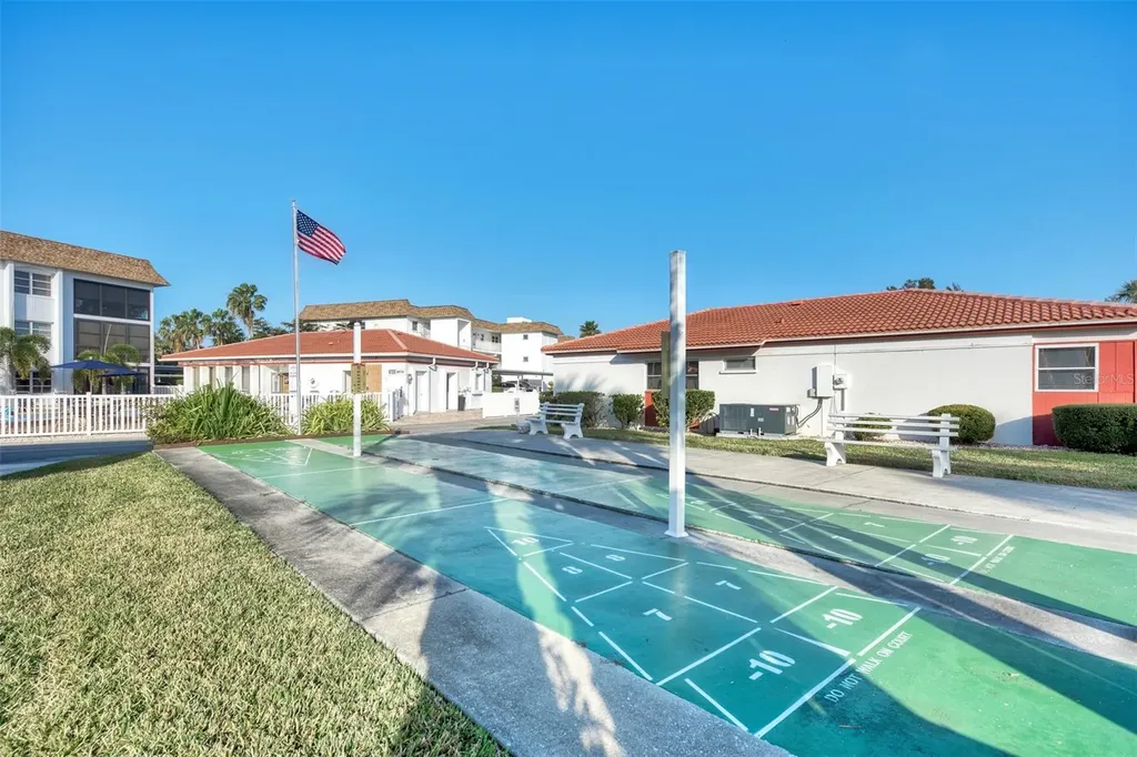 116 Vista Hermosa Circle Sarasota FL 34242