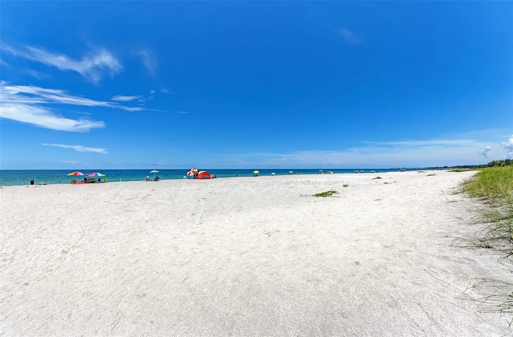 116 Vista Hermosa Circle Sarasota FL 34242