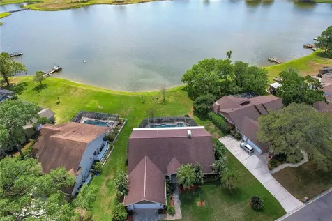 2869 Hammock Drive Plant City FL 33566
