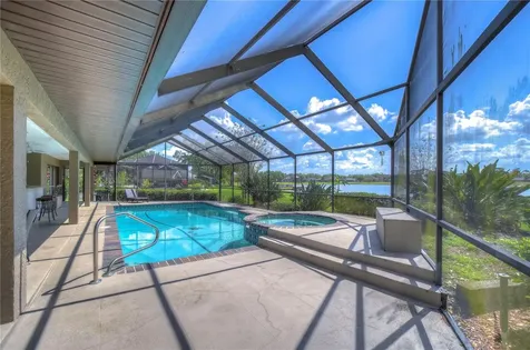 2869 Hammock Drive Plant City FL 33566