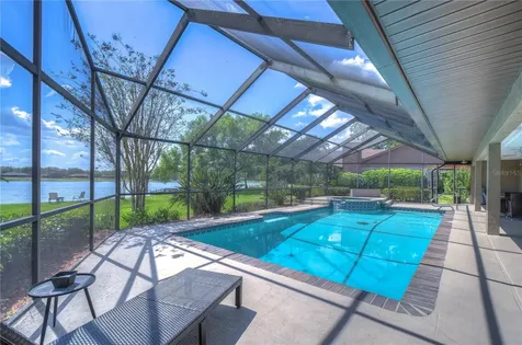 2869 Hammock Drive Plant City FL 33566
