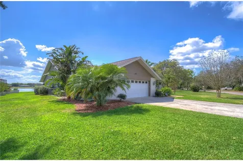 2869 Hammock Drive Plant City FL 33566