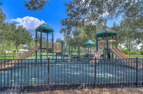 2869 Hammock Drive Plant City FL 33566