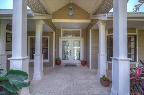2869 Hammock Drive Plant City FL 33566