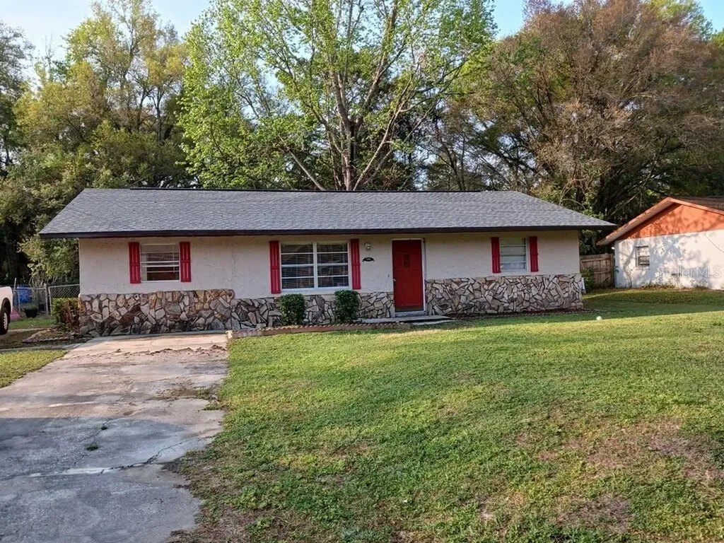 7094 W Greenwood Lane Crystal River FL 34429