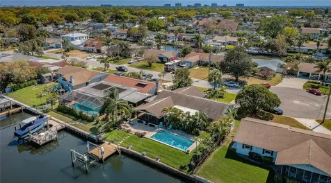 8717 Tahiti Lane Tampa FL 33615