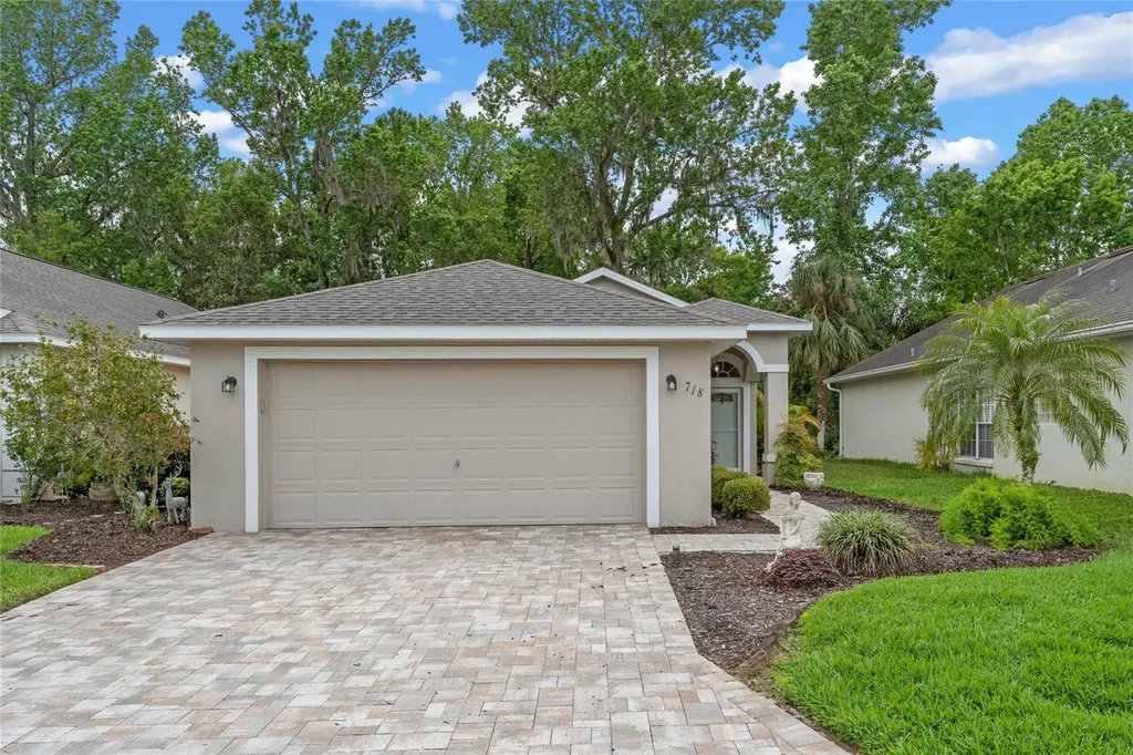 718 High Vista Drive Davenport FL 33837