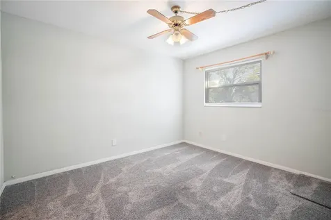 5821 59th Avenue N St Petersburg FL 33709
