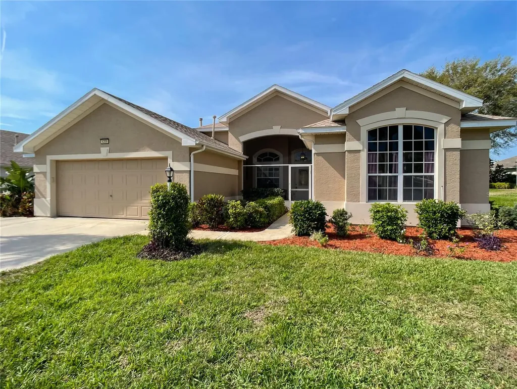 6209 Sailboat Avenue Tavares FL 32778