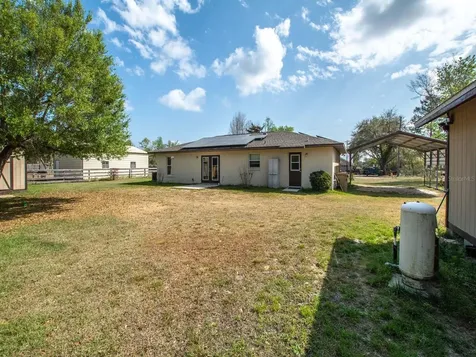 40351 W 2nd Avenue Umatilla FL 32784