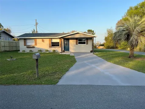 35 E Golden Street Beverly Hills FL 34465