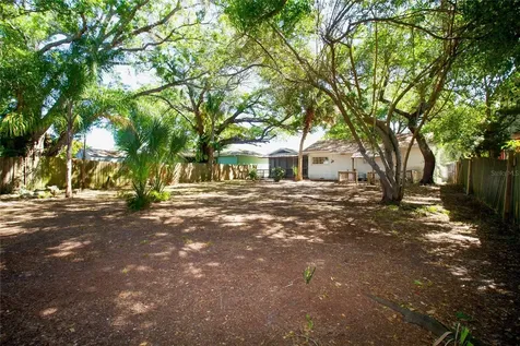 1907 59th Street S Gulfport FL 33707