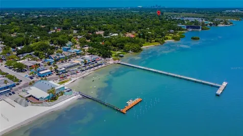 1907 59th Street S Gulfport FL 33707