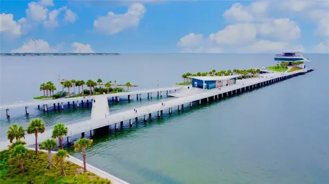 1907 59th Street S Gulfport FL 33707