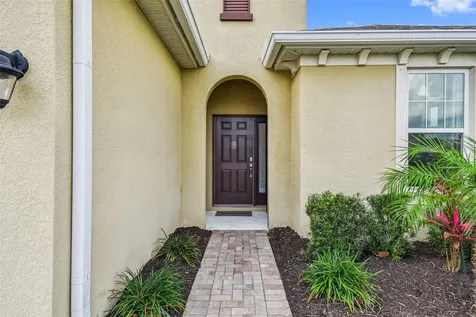 6738 Devesta Loop Palmetto FL 34221