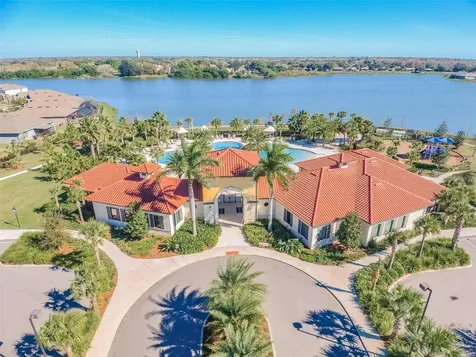 6738 Devesta Loop Palmetto FL 34221