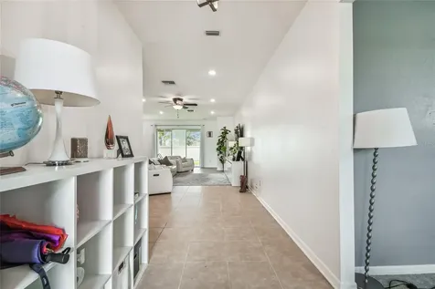 6738 Devesta Loop Palmetto FL 34221