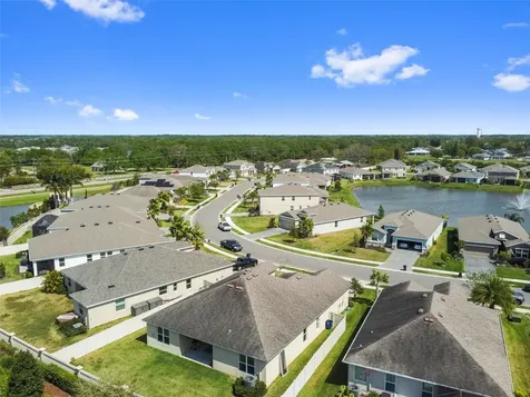 6738 Devesta Loop Palmetto FL 34221