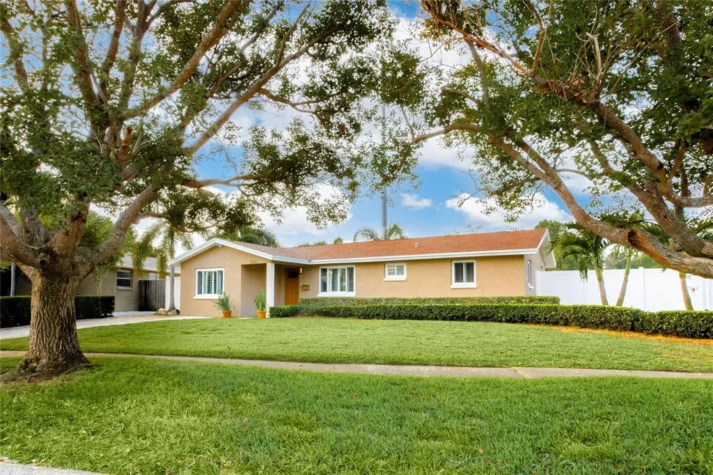 6570 3rd Avenue S St Petersburg FL 33707