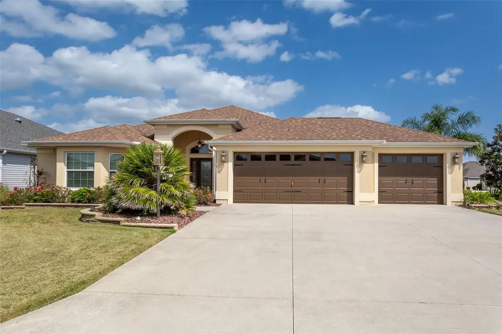 3613 Castlewood Lane The Villages FL 32163