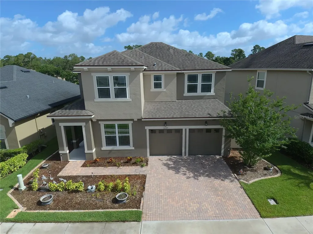 5289 Dove Tree Street Orlando FL 32811