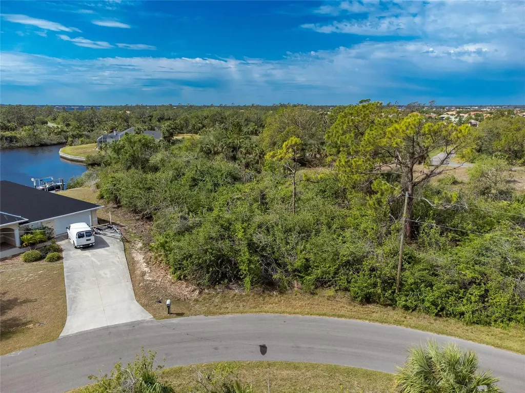 2253 Beurket Street Port Charlotte FL 33953