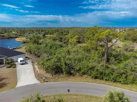 2253 Beurket Street Port Charlotte FL 33953