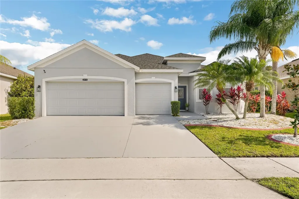 2415 Strandhill Street Orlando FL 32824
