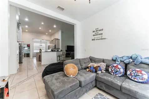 2415 Strandhill Street Orlando FL 32824