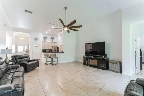 2415 Strandhill Street Orlando FL 32824